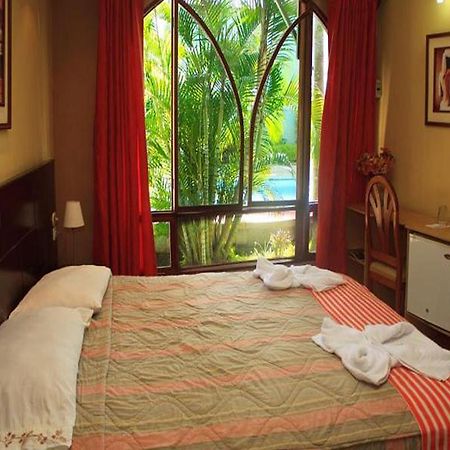 Hotel & Suites La Posada De Lobo Iquitos Kamer foto