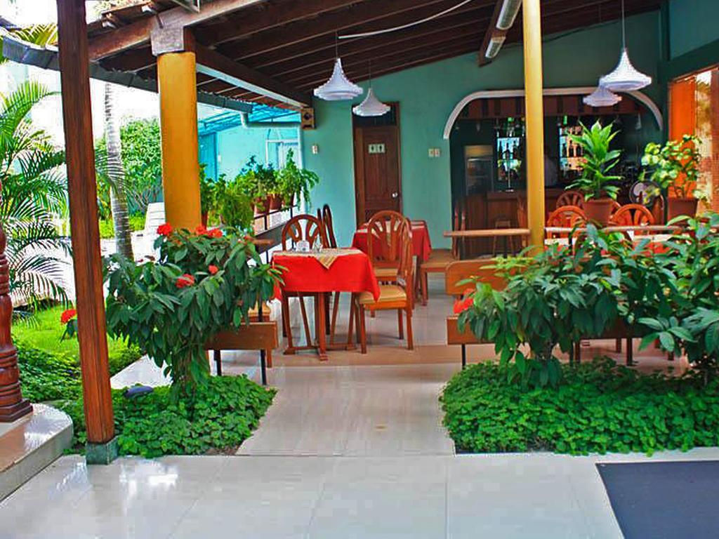 Hotel & Suites La Posada De Lobo Iquitos Buitenkant foto