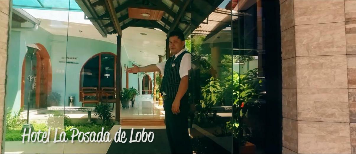Hotel & Suites La Posada De Lobo Iquitos Buitenkant foto